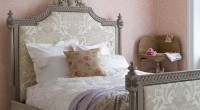 spalna-s-romantickou-atmosferou-anglickeho-vidieka-4